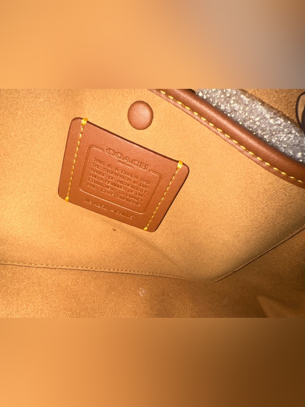 Coach Soft Empire Carryall 28 - Picture 12 of 12